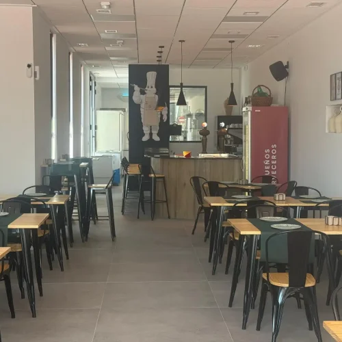 Aucacau-gal-Comedor2