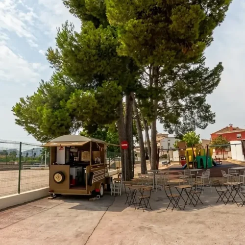 Aucacau-gal-foodtruck panorámica y terraza
